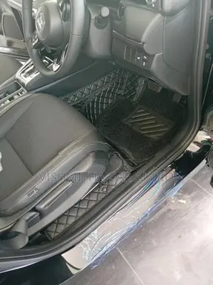 Honda Vezel 3D Carpet Full Leather Mats with Coil