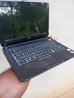 Fujitsu Lifebook Mini Laptop