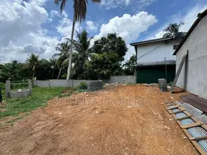 Near Town Land for Sale in Piliyandala
