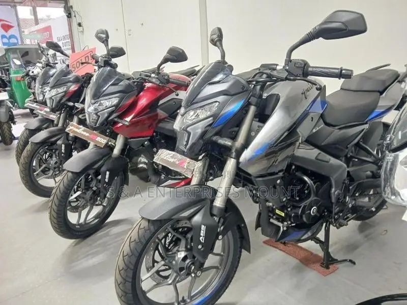 Bajaj Pulsar NS200 2026