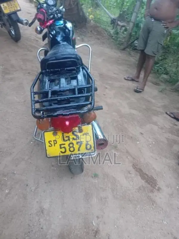 Bajaj Boxer 2002