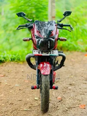 Bajaj Pulsar 150 2009