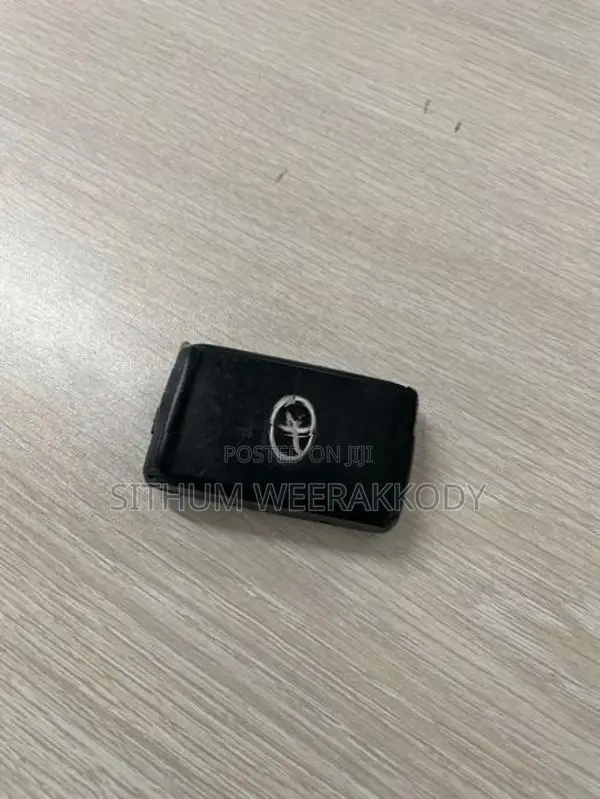 Toyota Pixis Smart Key