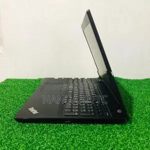 Laptop Lenovo i3 8th Gen