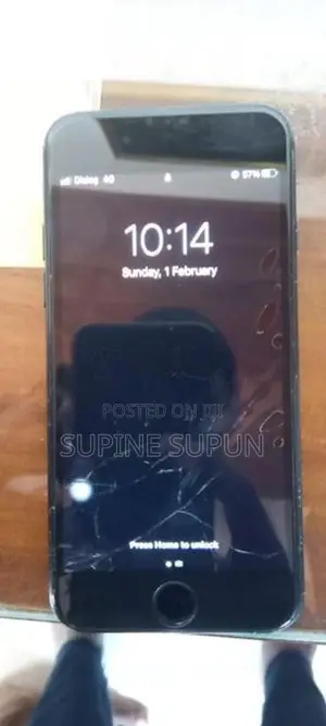 Apple iPhone 7 (Used)