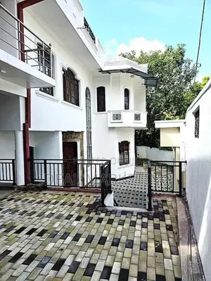 Battaramulla - Luxury House for rent