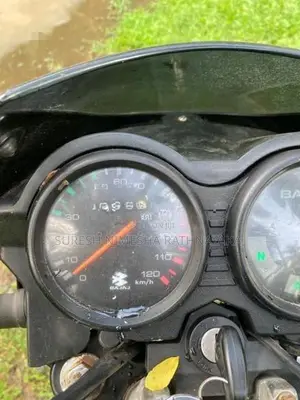 Bajaj CT100 2018