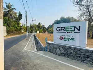 හොරන මහරගම පාරට ළගම හොද ඉඩම