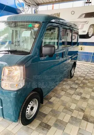 Suzuki Every 2025