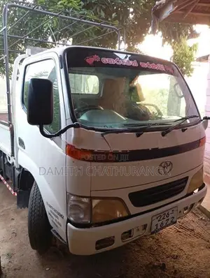 Toyota Dyna lorry 1995