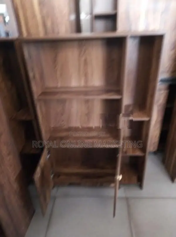 Book Rack (c-15)
