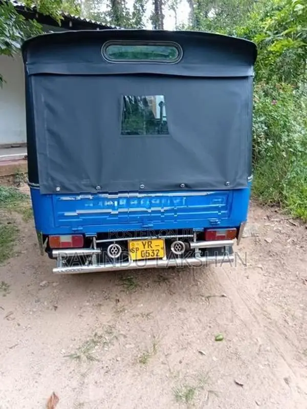 Piaggio Ape 2011