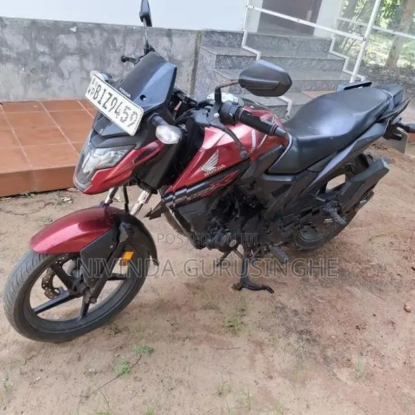 Honda CB Hornet 160R 2019