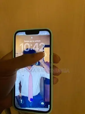 Apple iPhone 14 (Used)