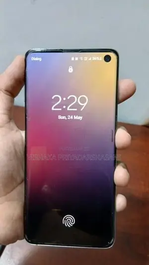 Samsung Galaxy S10 (Used)
