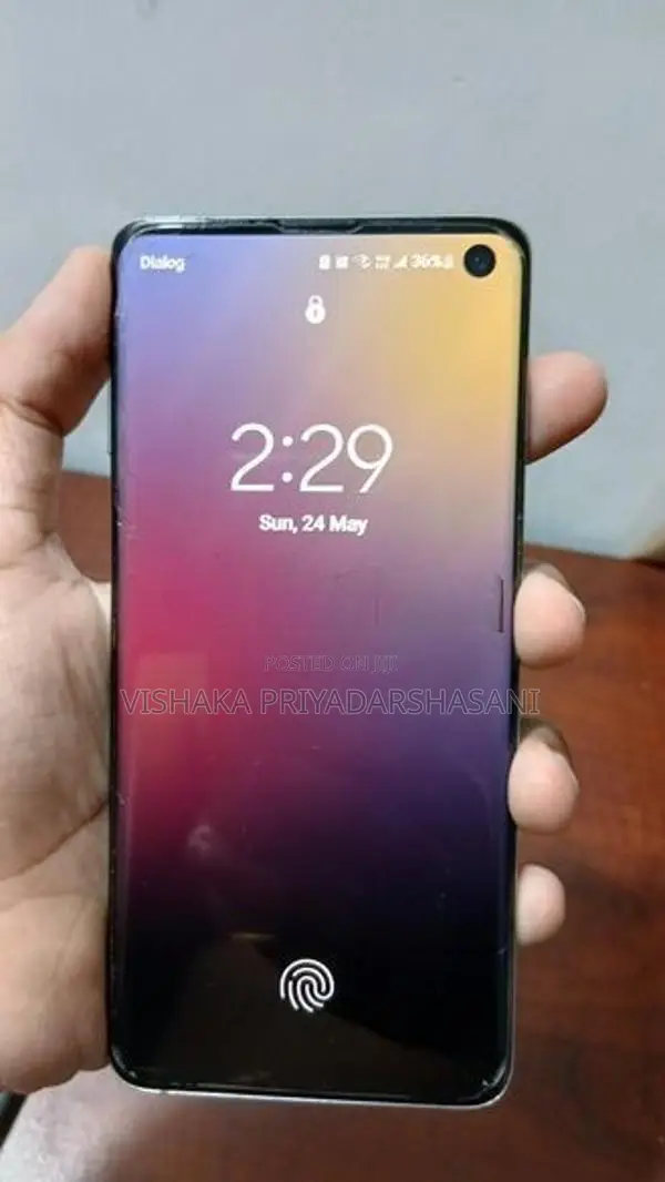 Samsung Galaxy S10 (Used)