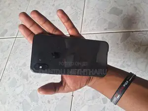 Apple iPhone X (Used)