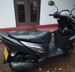 Yamaha Ray ZR 2018