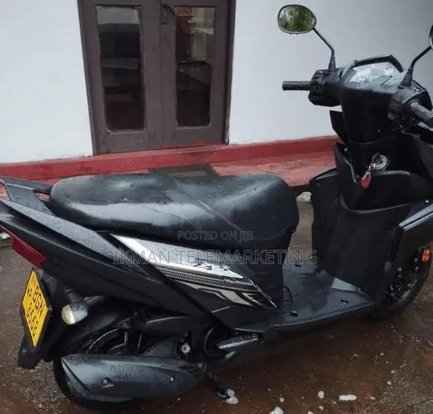 Yamaha Ray ZR 2018