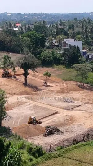 පොල්ගස්ඕවිට සමගි මාවත වැදගත් පරිසරයක පදිංචි වෙන්න ඉඩම