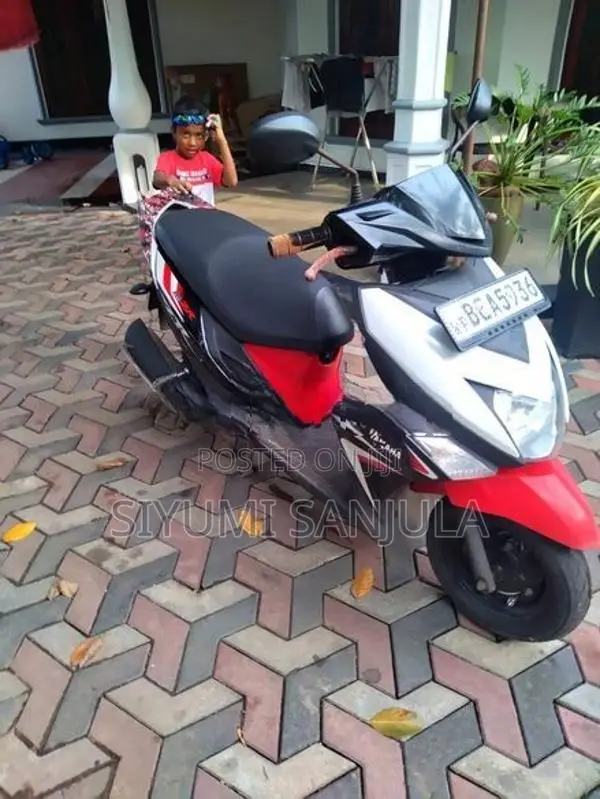 Yamaha Ray ZR 2016