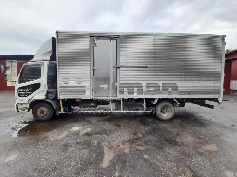 Mitsubishi Fuso 2008