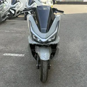 Honda PCX160 2025