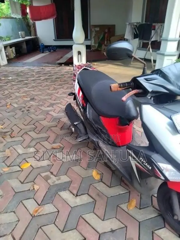 Yamaha Ray ZR 2016