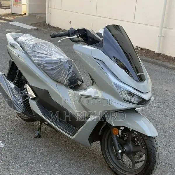 Honda PCX160 2025