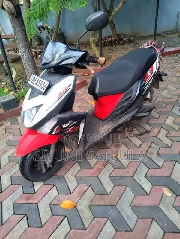 Yamaha Ray ZR 2016