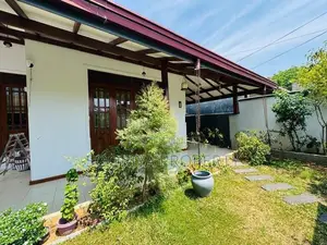 Modern Luxury Single Storey House for Sale in Piliyandala