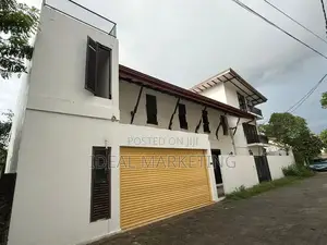 Talawatugoda - Luxury House for Rent