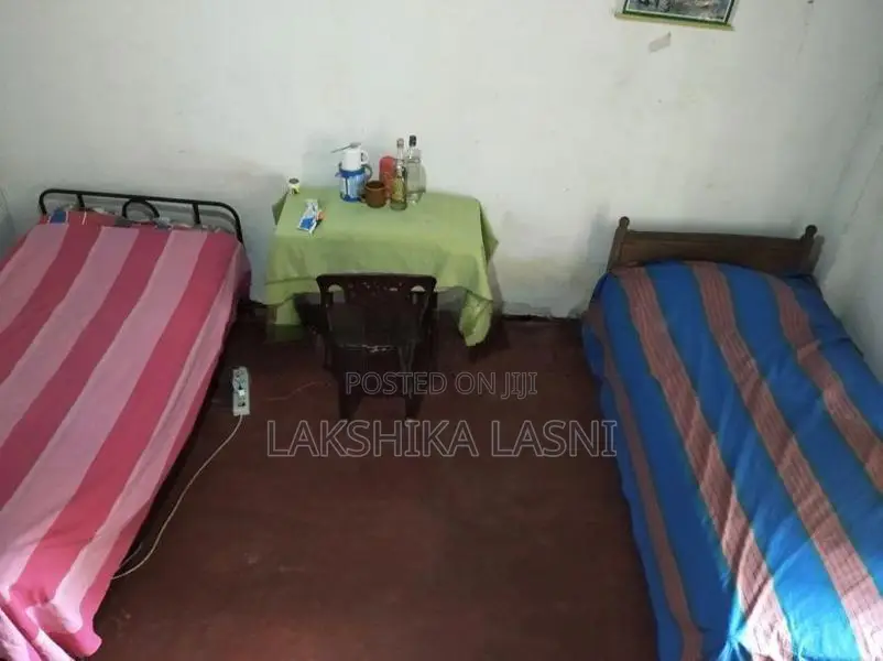 Sharing Room for Rent in Nugegoda - Boys