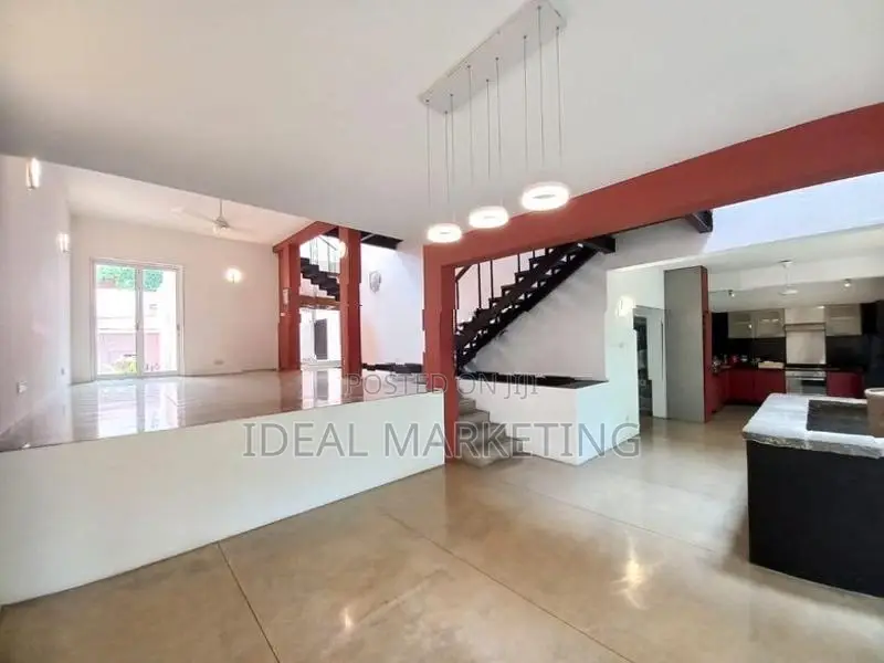 Colombo 07 - Luxury House for Sale