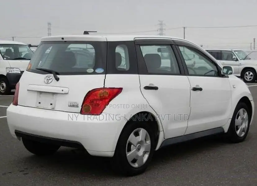 Toyota IST Tail Light