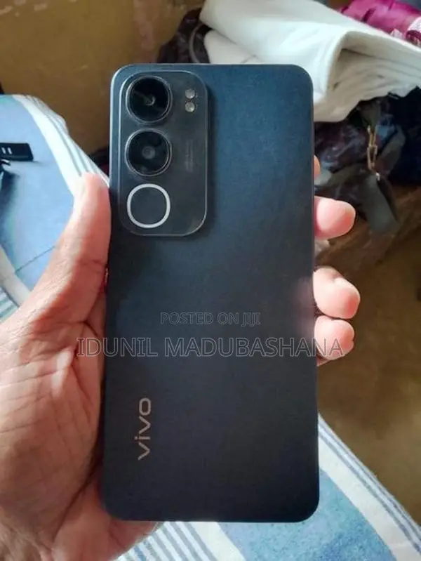 Vivo Y29 (Used)