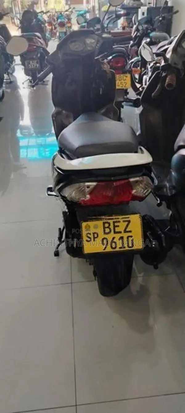 Honda Dio 2017