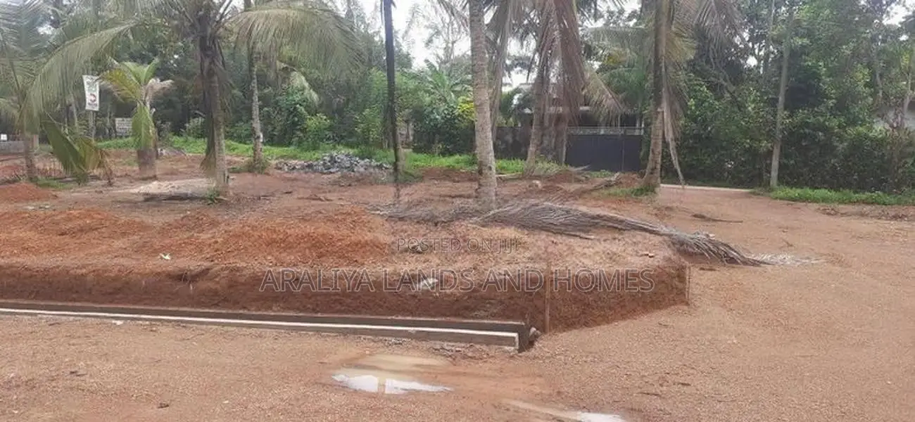 Land for Sale in Close to Piliyandala