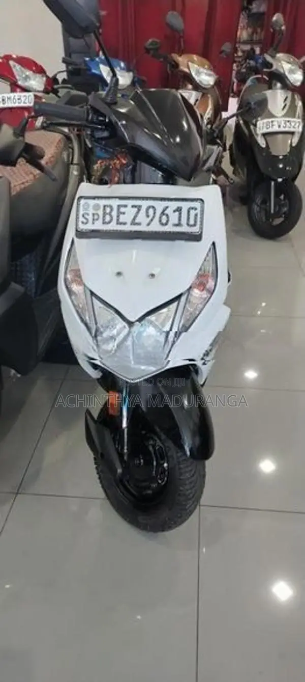 Honda Dio 2017