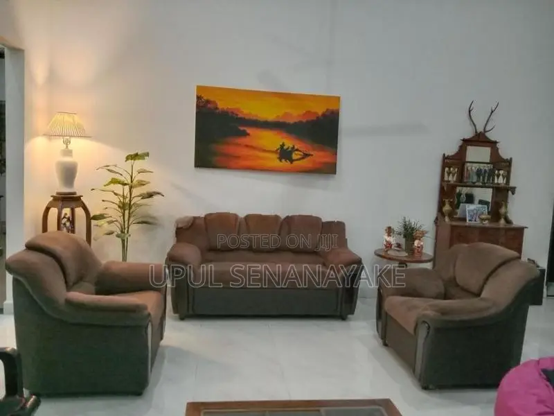 Sofa set