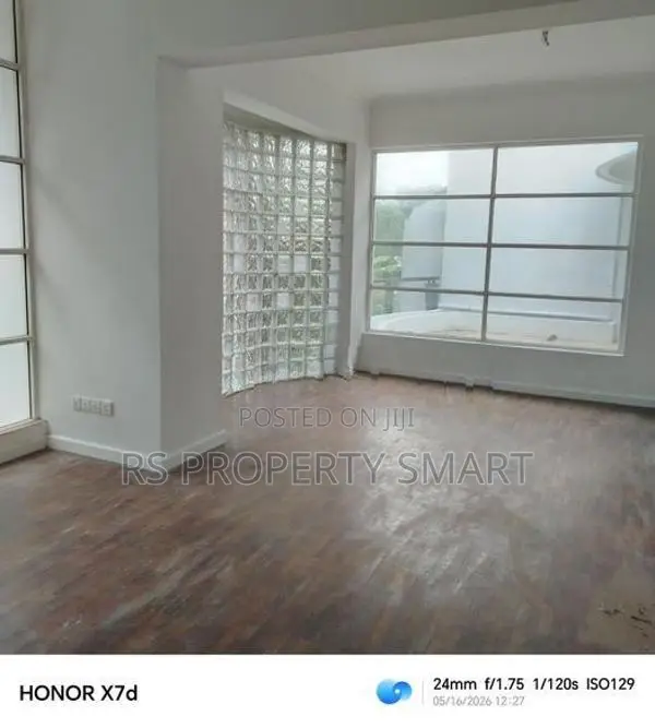 Luxury House For Rent - Colombo 7