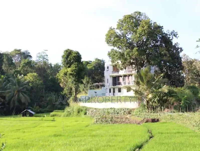 House for Sale in Kundasale, Kandy.