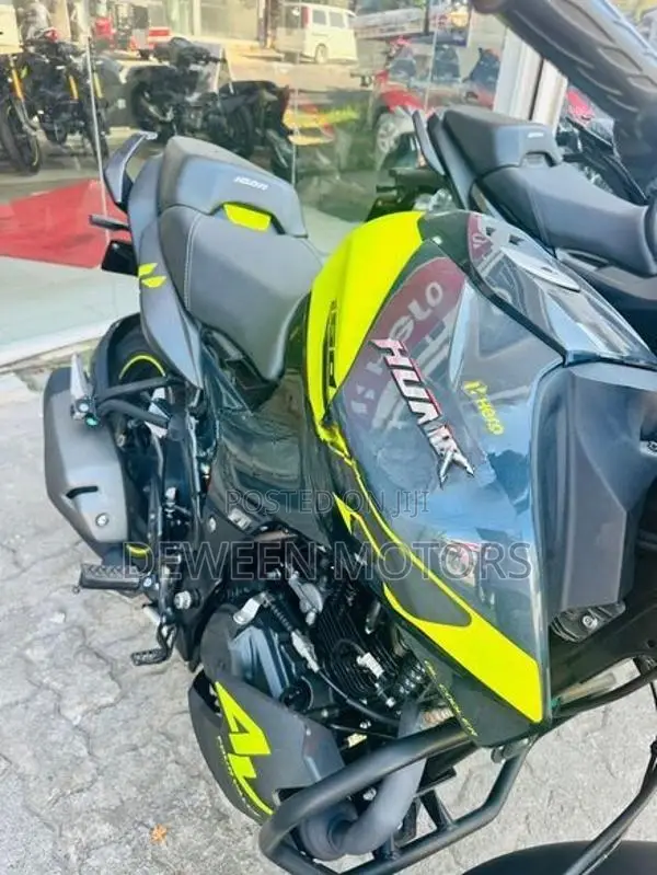 Hero Hunk 160R Brand New 2026