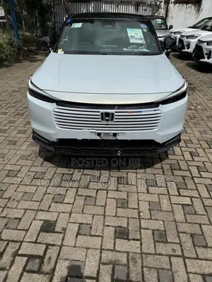 Honda Vezel Z Play 2026 MoonRoof