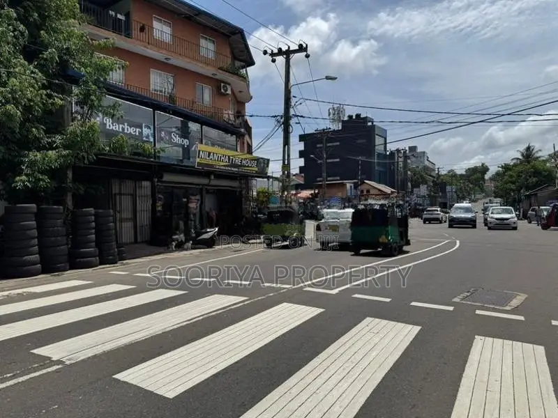 Road Facing Commercial Land for Rent in Nugegoda