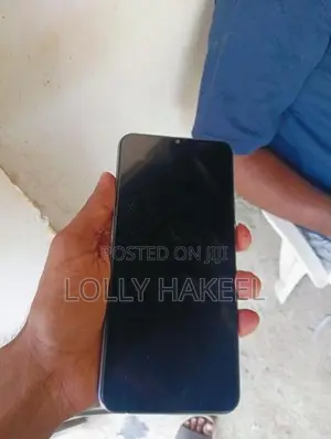 Vivo V20 (Used)