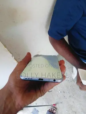 Vivo V20 (Used)