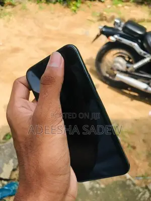 Apple iPhone 11 Pro (Used)