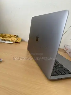 13 inch MacBook Pro 8 GB