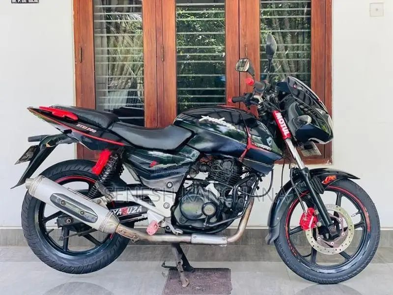 Bajaj Pulsar 200 2009